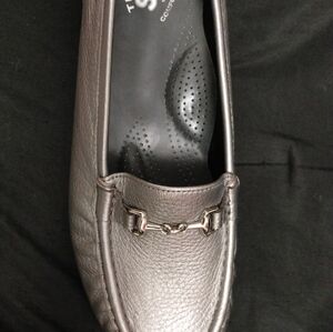 SAS metro flat comfort shoes in pewter size 9(w)